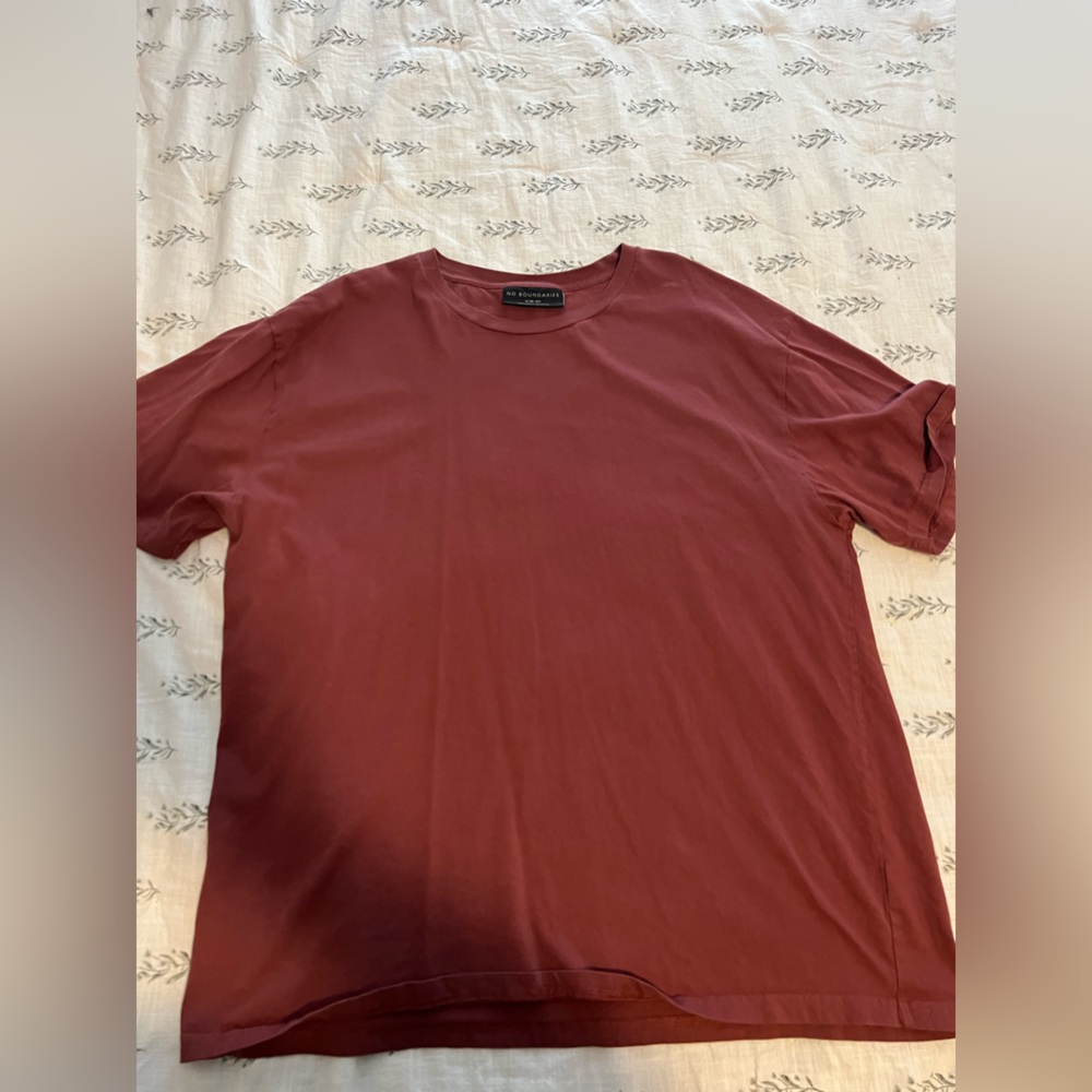 Men’s no boundaries, oversize tee